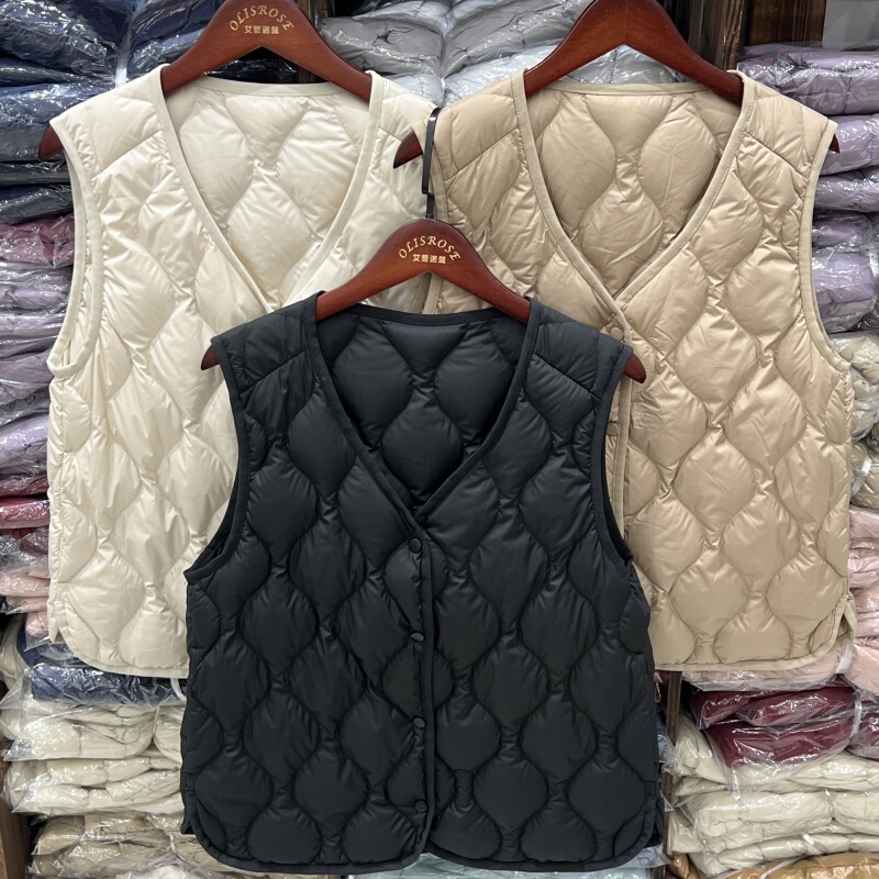 2026 Autumn/Winter New Women's Quilted down Vest, Lightweight Fashionable Short Diamond Pattern Thin Vest for Layering