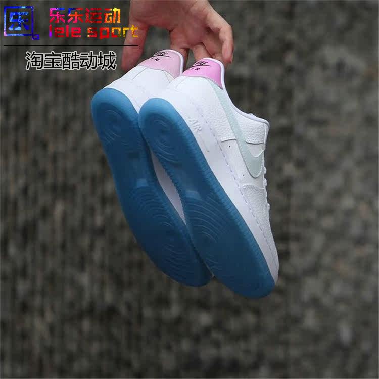Nike, Nike Air Force 1, индукционные напяточники 