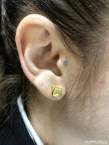 European Spanish Personality Pure Artisanal Tide Card Jewellery UNO DE 50 Concise Cubes Gilded Ear Nails