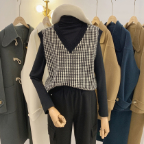 Lolora Plaid knitted vest vest womens winter New Fashion V-collar temperament short sleeveless horse jacket