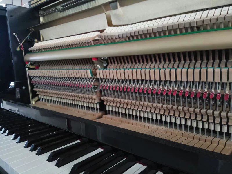 Đàn piano mới Yamaha Đàn piano nhập khẩu Yamaha đàn piano mới U1 hiện đại