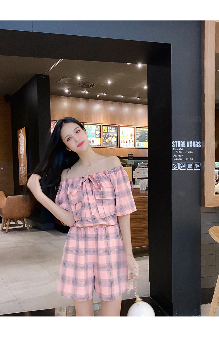 VK旗艦店 韓系格紋一字領短褲套裝短袖褲裝