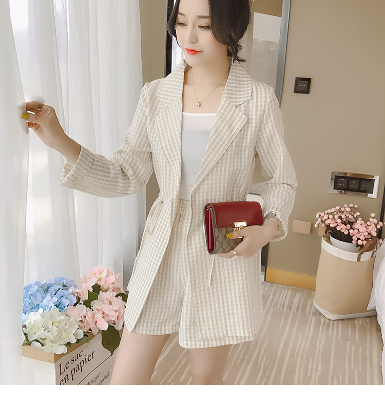 VK旗艦店 韓系休閒短褲條紋襯衫上衣吊帶顯瘦洋氣寬口褲套裝短袖褲裝
