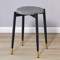 Серая технология ткань золотые ноги