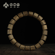 листья аквиларии 【香韵醇厚】柬埔寨菩萨棋天然熟结金丝油老料沉香桶珠手串佛珠