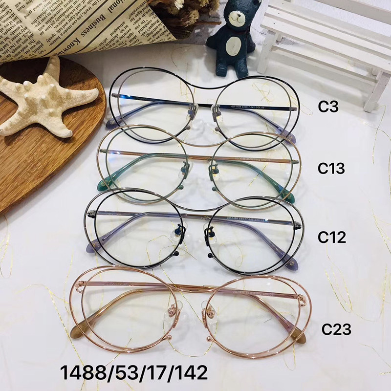 The designer series 1488 in size 53-17-142