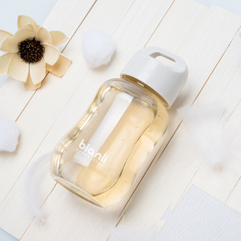 Three Berex 180ml plastic water cups can be filled with boiling water sealed and leak-proof small mini cute cups