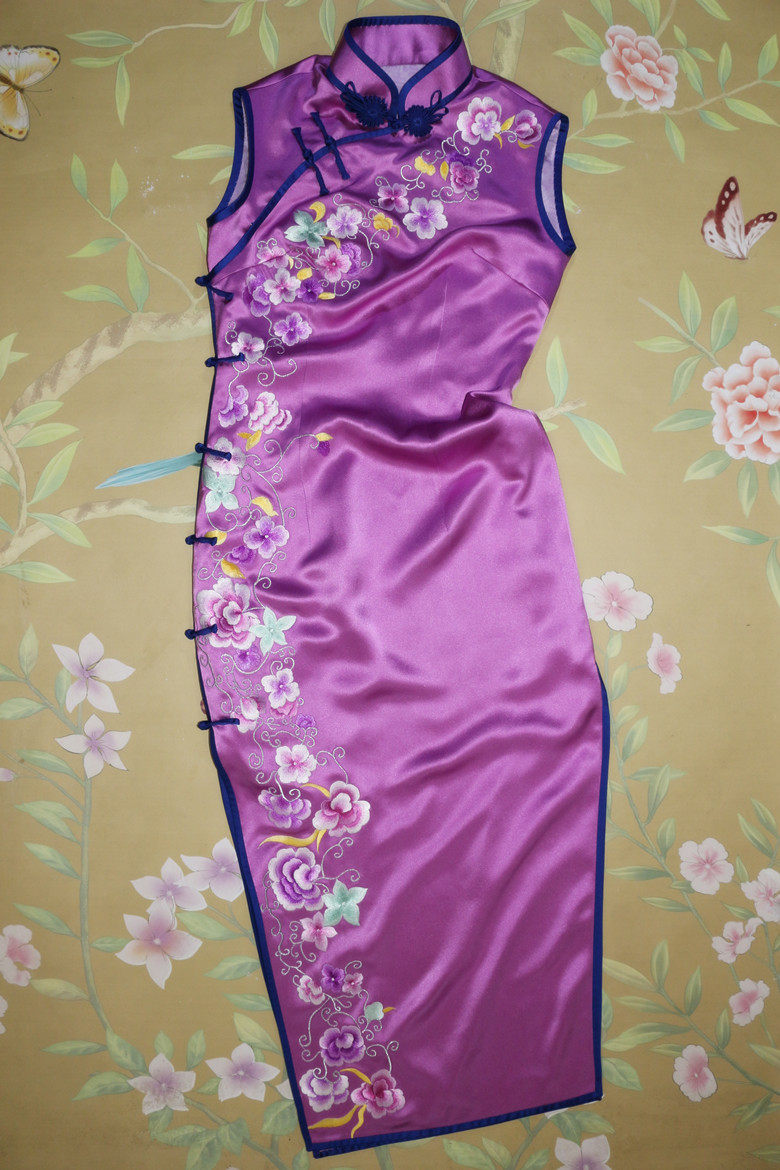 Splendid Jiao Yan hand embroidery 40mm heavy silk satin powder purple embroidery cheongsam custom