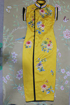 Heavy silk hand embroidered Cheongsam dress slim dress wedding cheongsam bride cheongsam performance