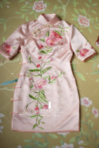 Spring and summer original heavy silk satin silk embroidered modified Chinese cheongsam dress