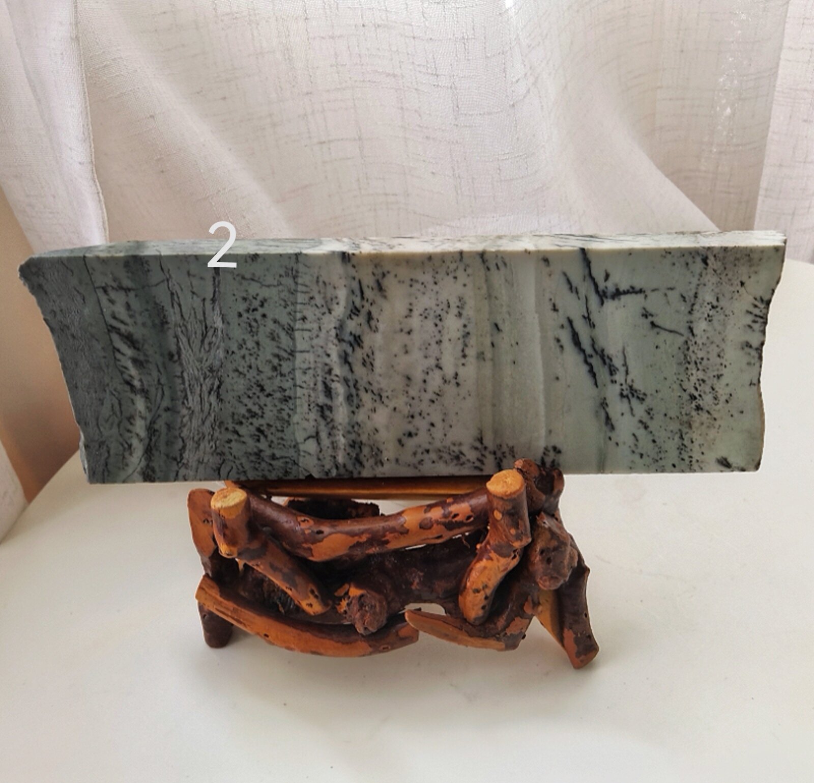 товар из китая 东北椴树林草花玉石板料手镯料摆件 绿浆料 No brand