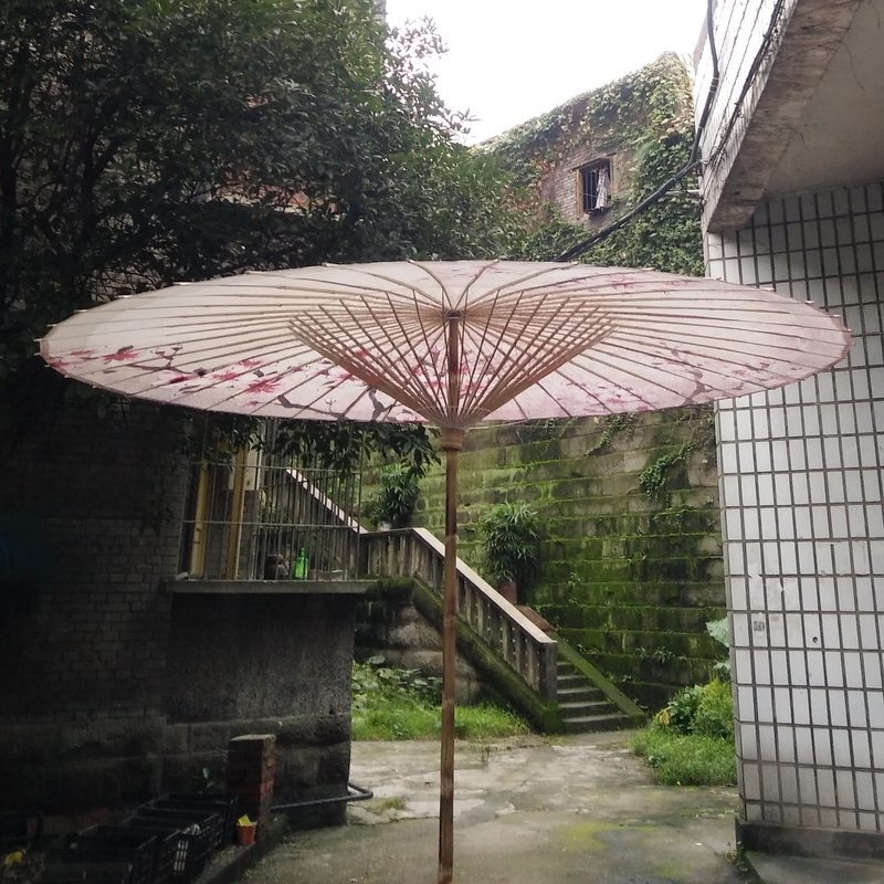 Oil paper umbrella Rain-proof sunscreen retro decorative umbrella outdoor patio open-air special large number wild umbrellas (pink plum)
