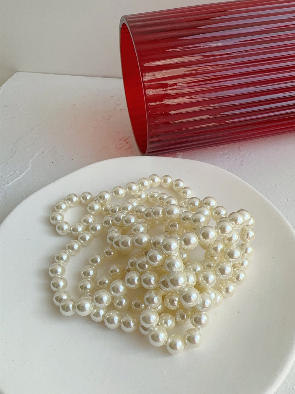  小香風PDO玻璃層次毛衣鏈珍珠 玻璃材质烤漆珍珠色，单圈长度80厘米Product Thumbnail
