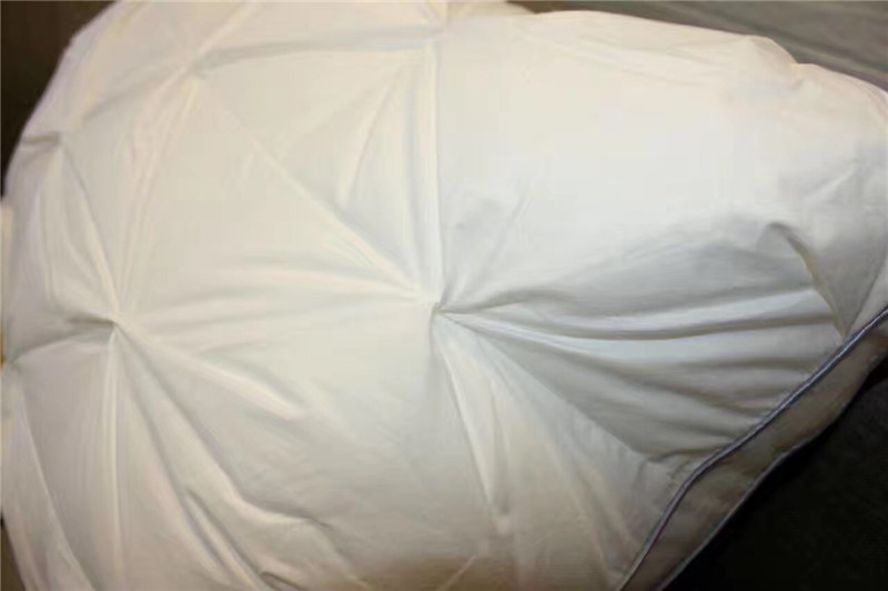 Cotton Hotel Feather Velvet Twisted Gối Bánh mì Gối Đơn Gối mềm Gối cao Người lớn Cặp Không Biến dạng gối cho mẹ bầu