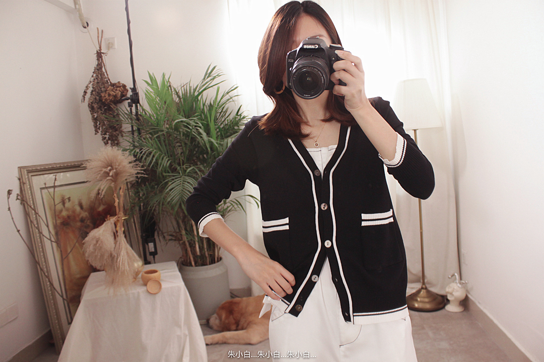 Đầu mùa thu nhỏ hương thơm side tương phản màu sắc đôi pocket V-Cổ đơn ngực dài tay đan áo khoác cardigan A 2128 áo len cổ tim