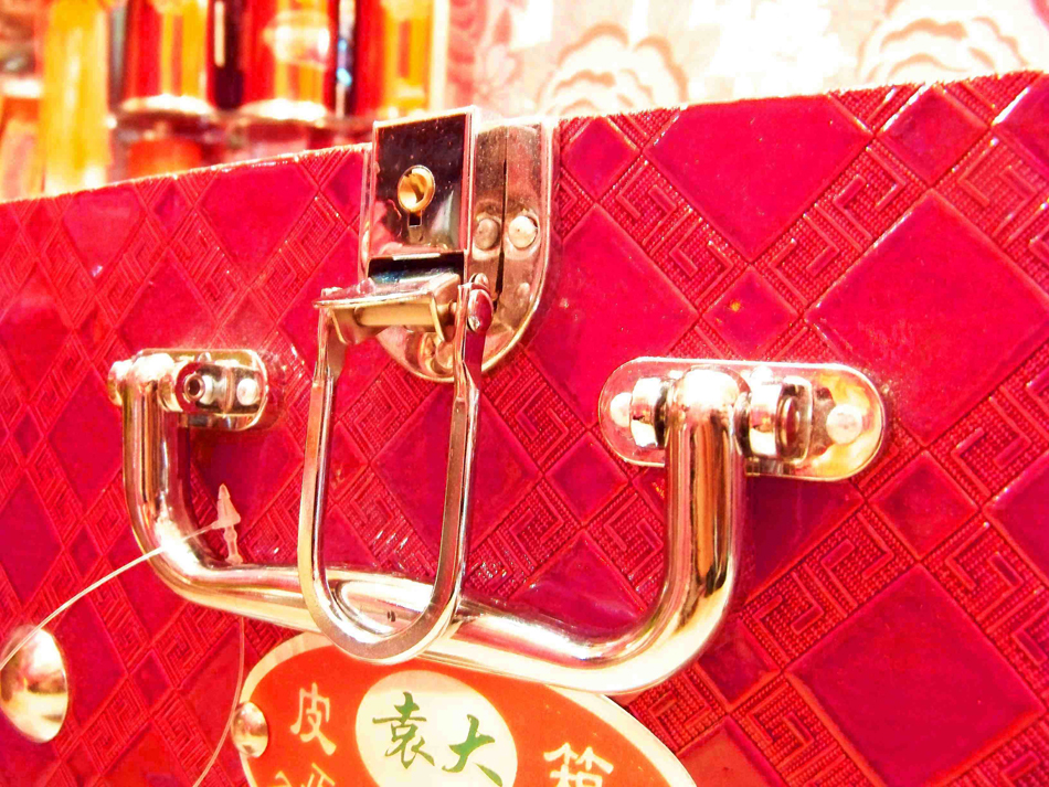 Hộp cưới của hồi môn vali đám cưới lớn màu đỏ hộp gỗ hộp đám cưới của hồi môn - Cái hộp thùng gỗ pallet