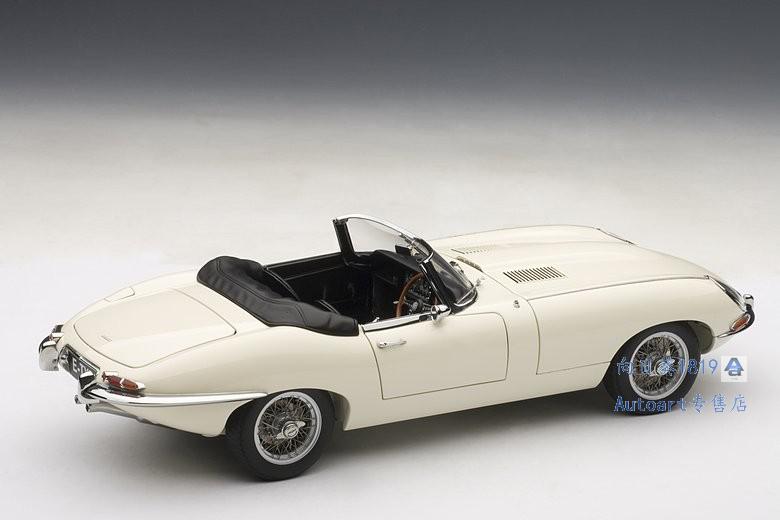 https://img.alicdn.com/imgextra/i1/570245842/TB2KyK8akfb_uJkSmLyXXcxoXXa_!!570245842.jpg 1:18車模 AUTOART 1/18 捷豹 JAGUAR E-TYPE I 3.8 敞篷合金汽車模型