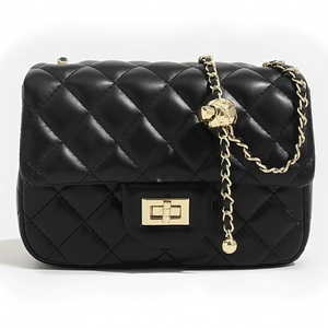 大容量菱格链条女包2025新款单肩包斜挎包