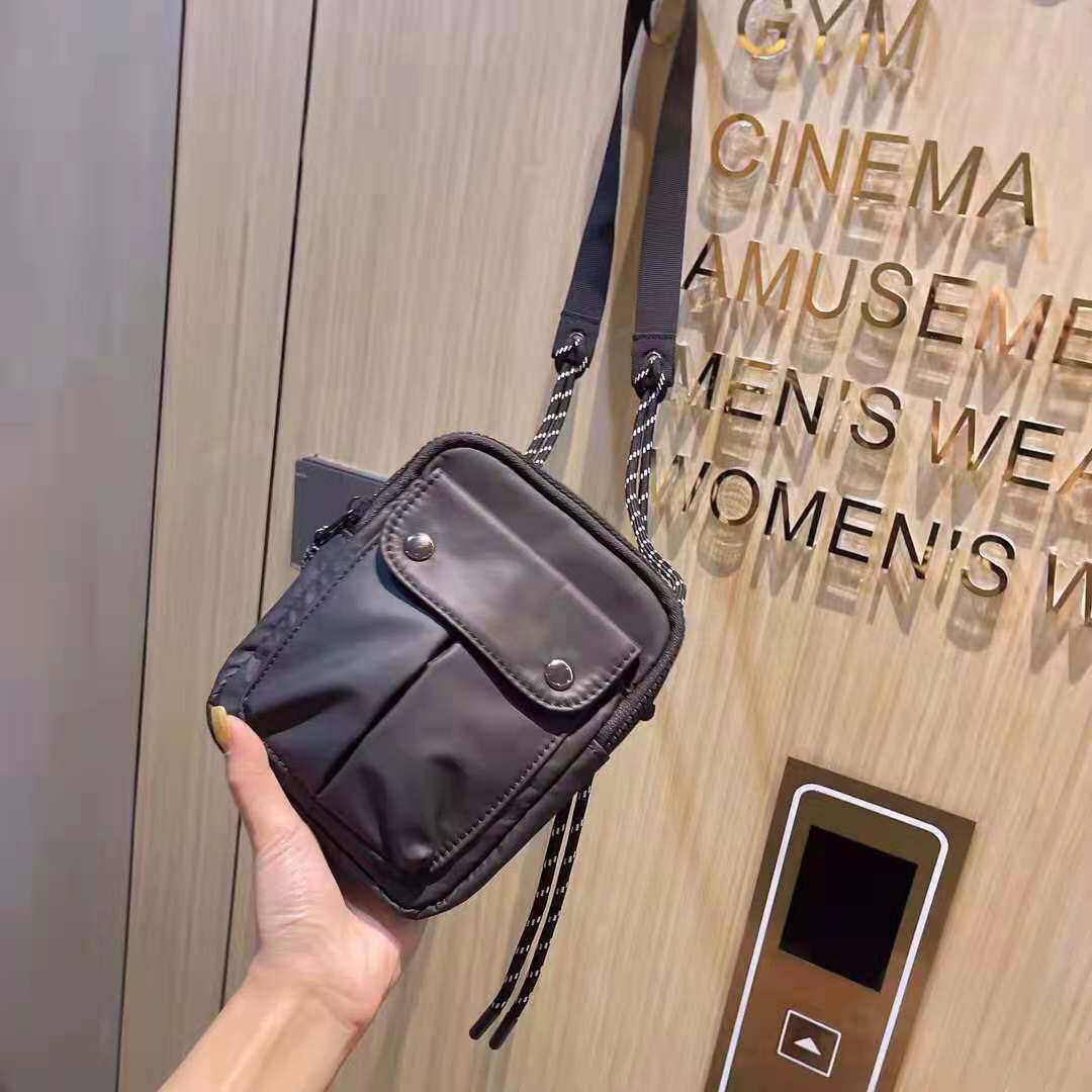 Fashion thin strap small square bag new trendy women's bag summer all-match Messenger bag Harajuku lightweight personalized mobile phone bag