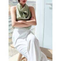 Zhao San green neck and neck vest sling female summer design sense niche wear retro French sleeveless top view