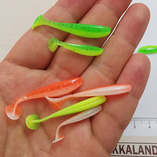 Contraband bicolor 3-7Cm mandarin fish micro-tail fish roll tail maggot root fishing lujah soft bait pack