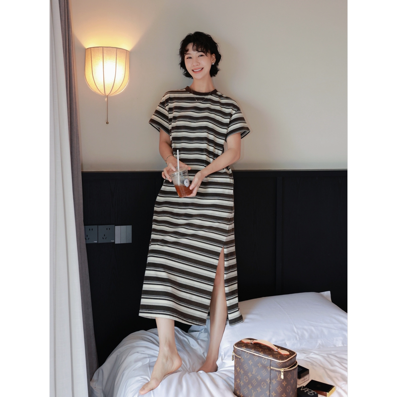 Tt Designer【Maldives Trip】Casual Color-Block Striped Dress for Women, Summer Slimming and Flattering Straight T-Shirt Dress