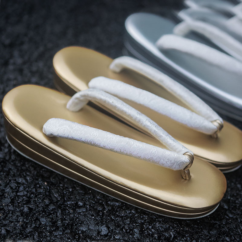 Japanese-Style Straw Slippers, Wooden Clogs, Women's Sandals, Cosplay Flip-Flops, Thick-Soled Wooden Slippers, Summer Non-Slip High-Heeled Japanese Style