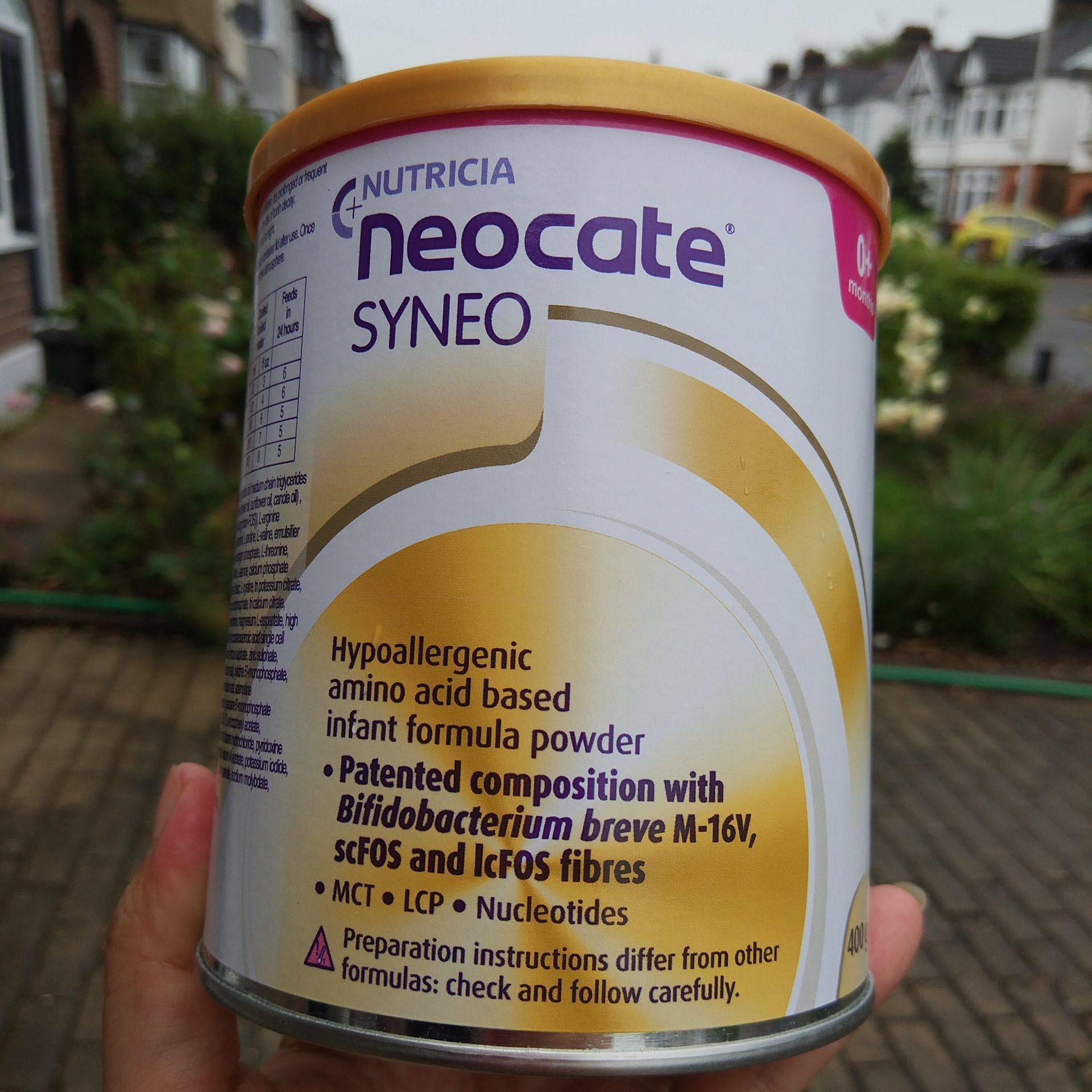Newcombe syneo prebiotic MCT high calcium amino acids with digestive allergies diarrhea constipation