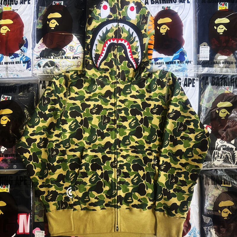 Bape Unisex Couple's Matching Style, Fortune-Seeking Stay-At-Home Girl, Shark and Tiger Green Camouflage Sweatshirt Jacket
