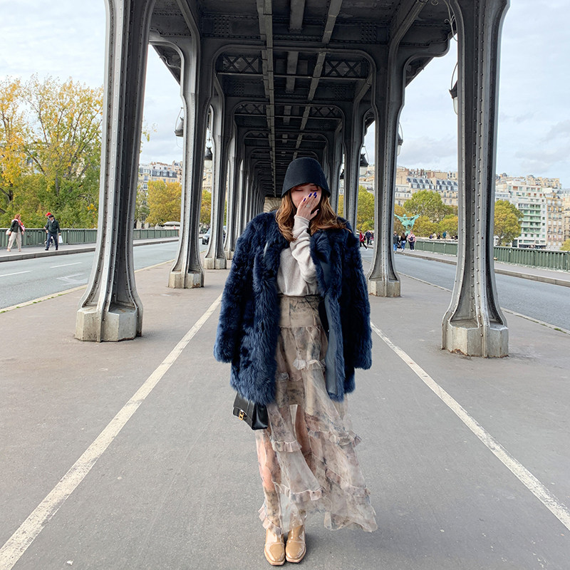 LIN CHAO ZHANG Simple fashionable 3-color Tuscan fur one-piece fur coat for WOMEN