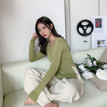 LIN CHAO ZHANG SLITS ON BOTH SIDES OF the seven-color silk blend SLIM-fit WAIST HOODED bottoming shirt WOMEN