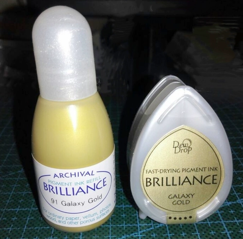 Японская лунная кошка Tsukinekobrilliance Water Drops Fast Speing Material Print Card Golden Print Bd