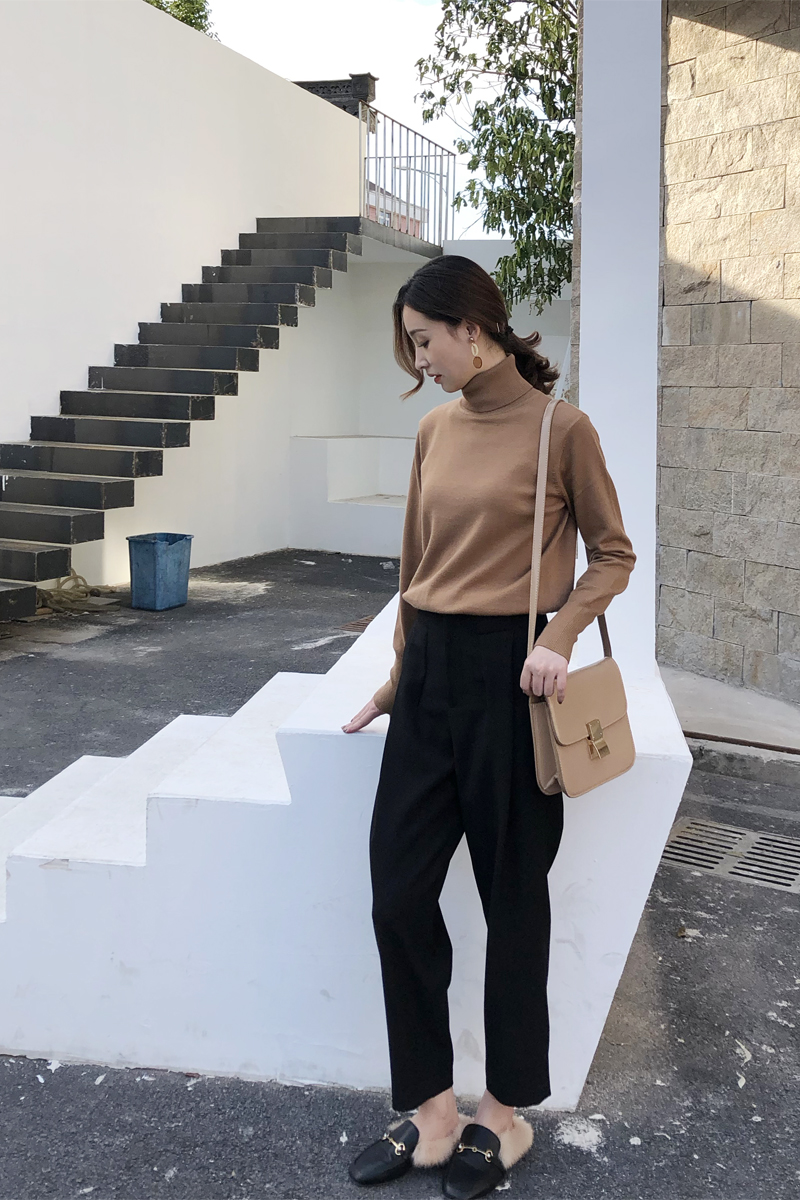 Li Dami đen trắng cao cổ áo thun dệt kim đan đáy áo sơ mi nữ dài tay mùa thu và mùa đông mặc áo len áo cổ lọ