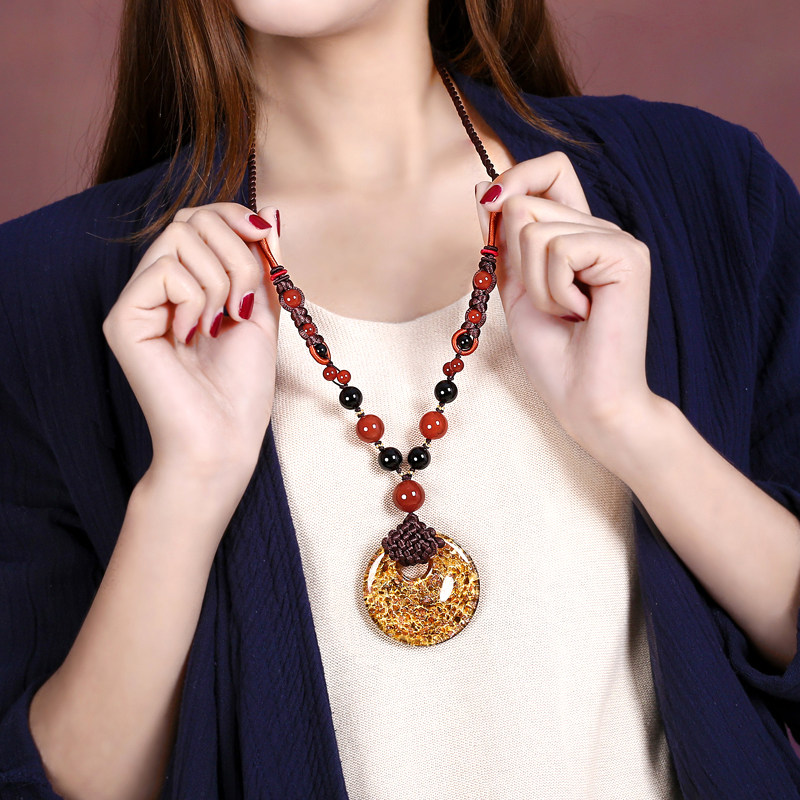 Tobacco Yujiang Nan long-range niche design sweater chain hanging necklace female accessory glass pendant