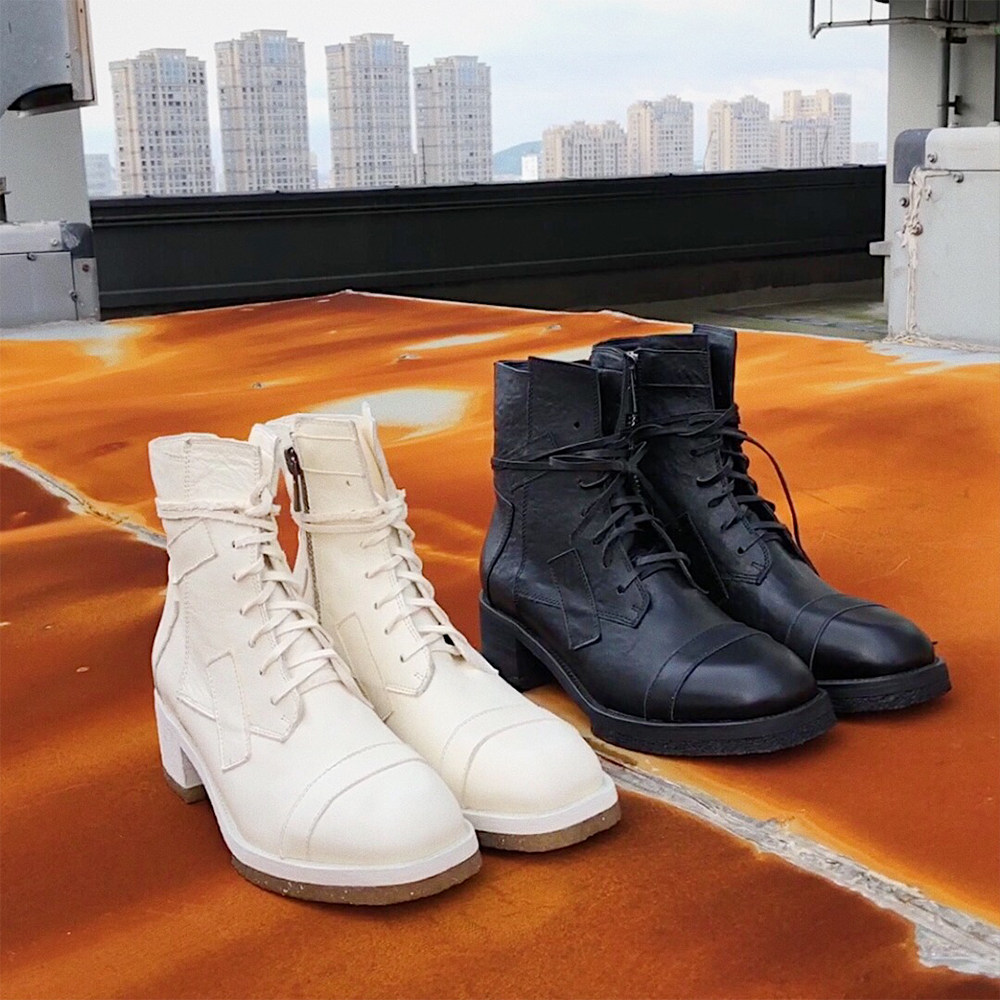 Injured (broken heart) 2021fw New Martin boots female leather lace side zipper thick heel short boots