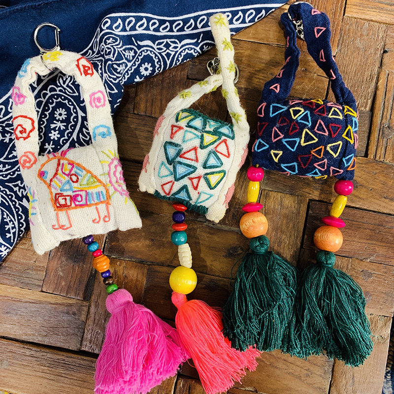 11 17 Live-Thailand Handmade Spin Embroidered mini Tassel Bag Pendant