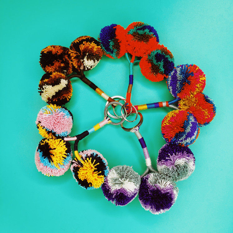 Colombian national handmade Wayuu WAYUU Ball Ball Pendant Keychain