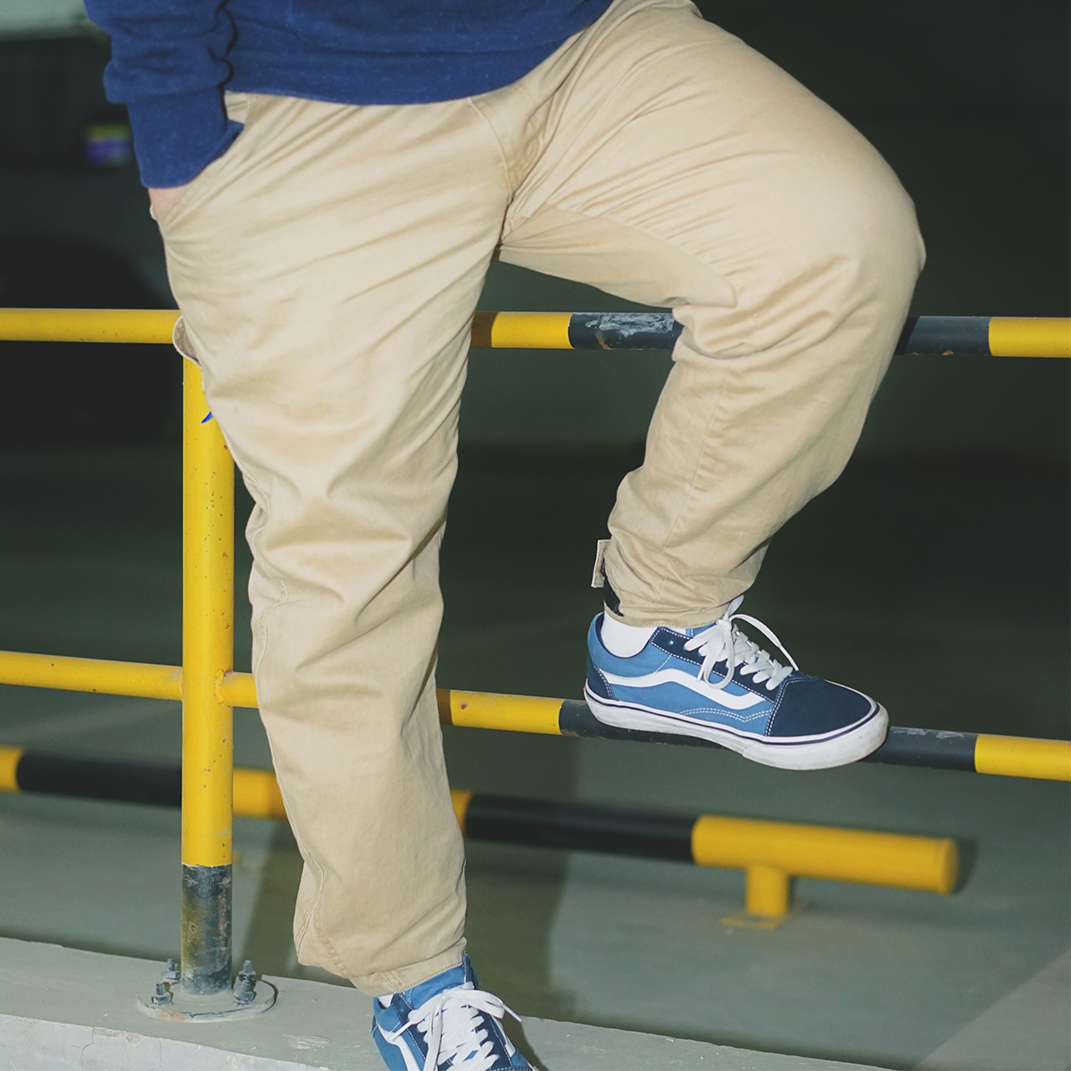 Day-of-the-port Close-up Magic Sticker Pants Workwear Pants Men Boomer Bunch feet Body Trendy Korean version casual pants Long pants-Taobao