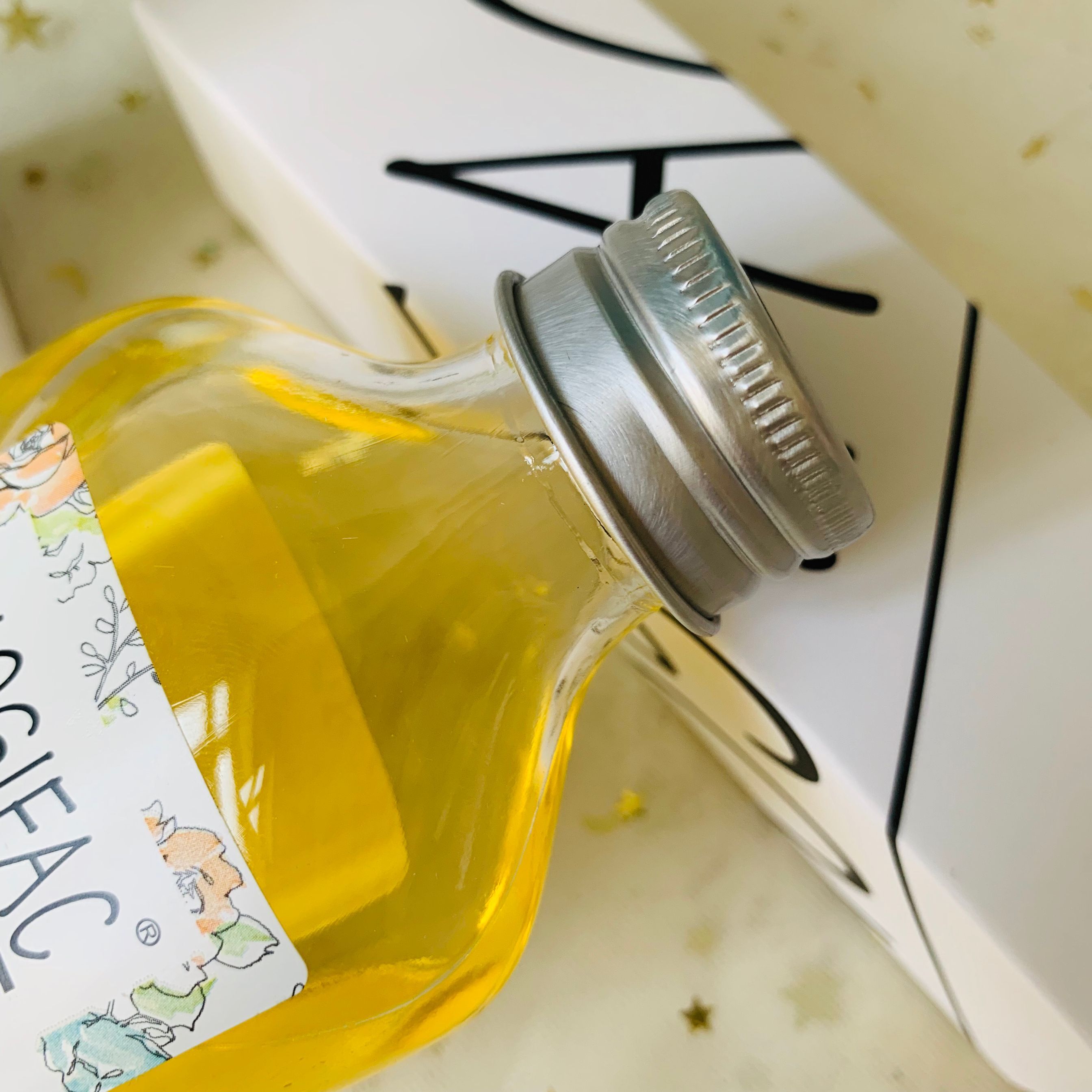 [USD 50.48] Spanish Red Farkle Curling Hair Conditioner Moisturizing