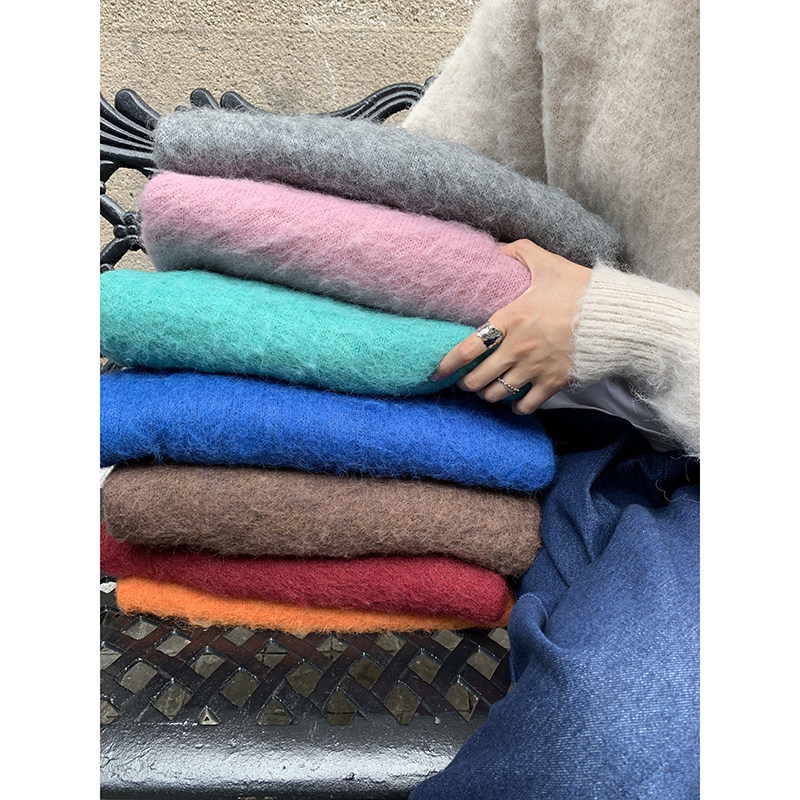 Red Hall sweater wears a new autumn and winter lazy air day in 2022 to thick the sleeve