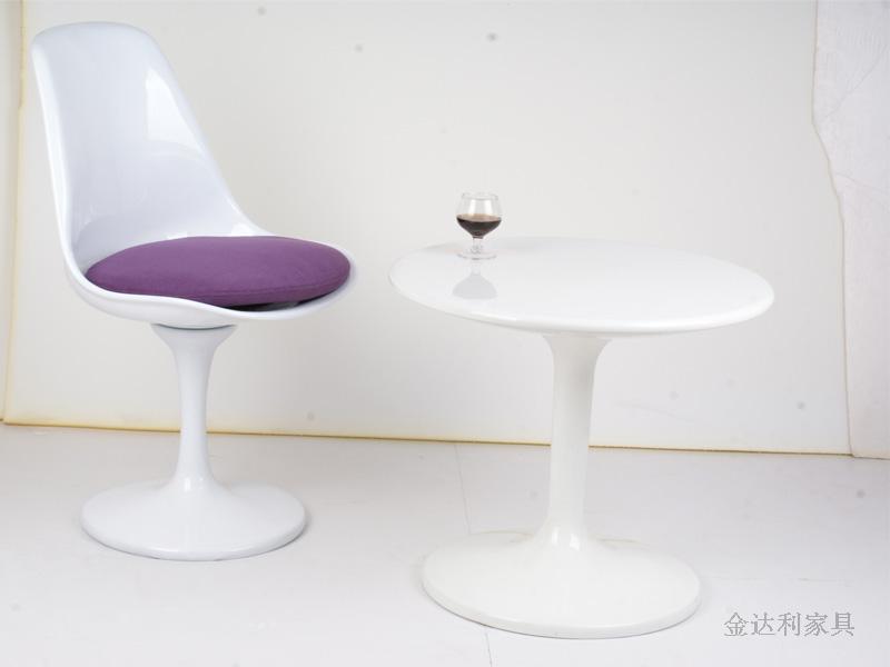 FRP Eero Saarinen Tulip Chair, đồ nội thất thiết kế nổi tiếng