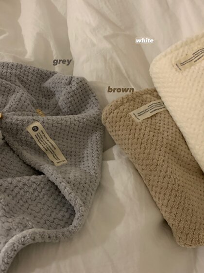 馨帮帮杂货铺双纽扣包头巾珊瑚绒浴帽网红菠萝纹吸水速干干发帽女