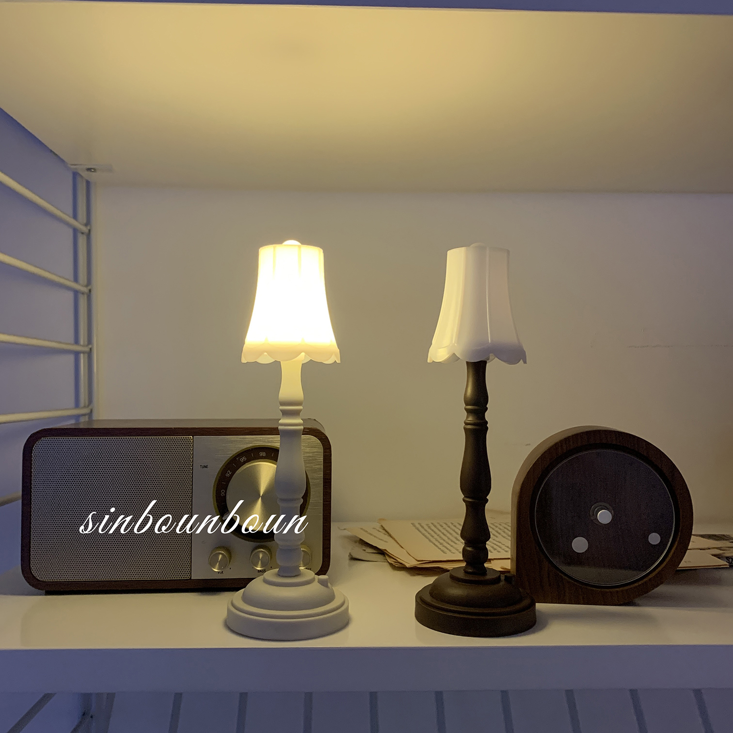 Xin Help Grocery Shop Creative Retro Little Nightlight Mini atmosphere Lamp Dormitory Bedroom Eyeliking Table Light Bed headlights