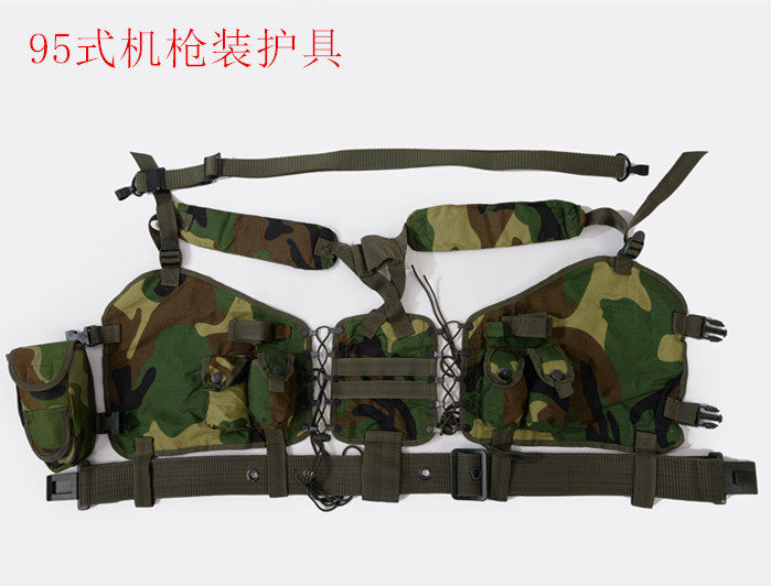 Factory direct sales of the new 95-type machine qiang full set of equipment tactical vest single soldier carrying equipment CS equipment