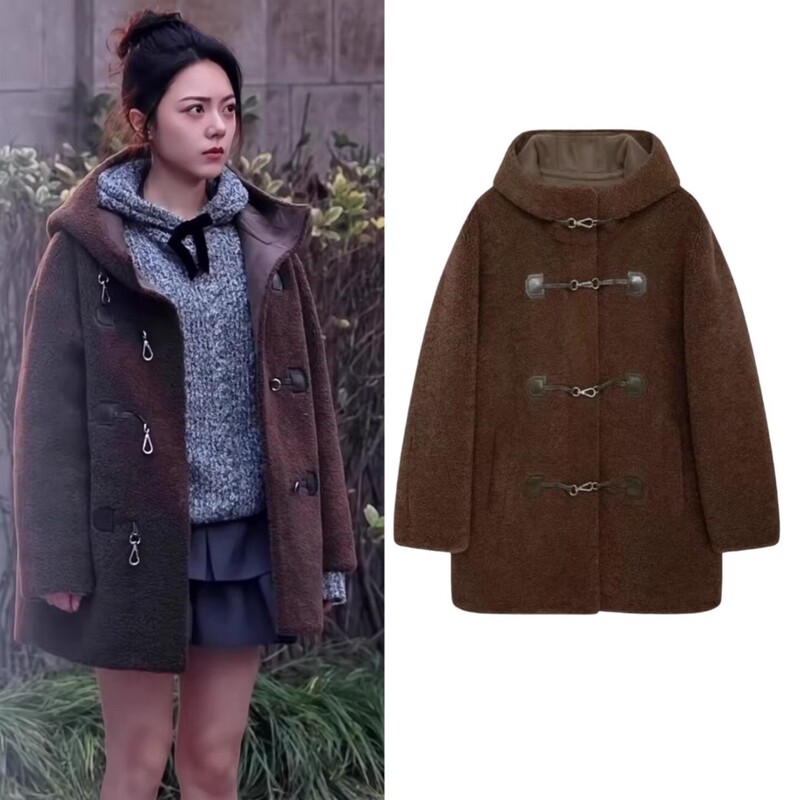 The Sun Is Like Me, Zhao Jinmai and Nie Xiguang's Same Style Lamb Fur One-Piece Coat with Horn Buttons and Hooded Mid-Length Top