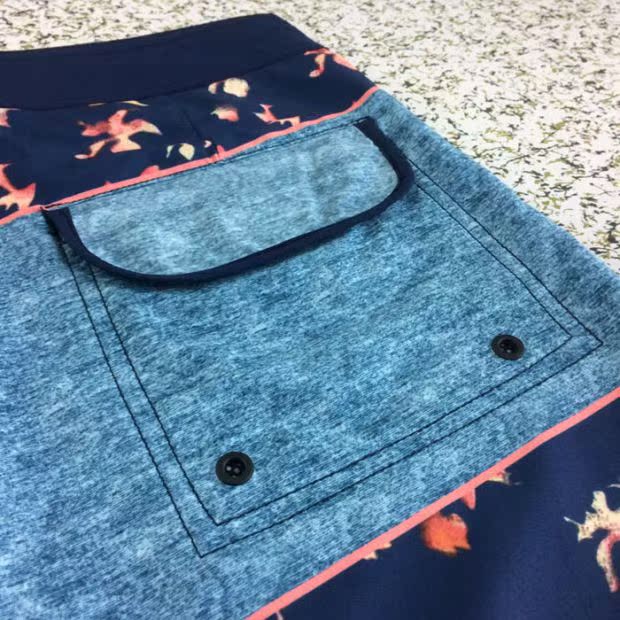 Trò chơi thể dục nam quần đi biển màu xanh mùa hè quần lướt nhanh quần short nhanh dài đến đầu gối quần dài thể thao - Quần bãi biển 	mua quần áo đi biển