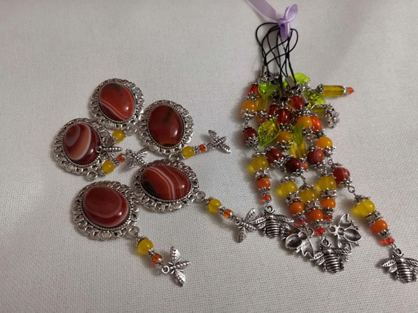 Suction needle scissors pendant 4