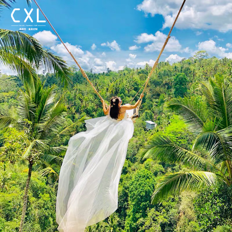 Skirt for Travel Photography, Popular on Social Media, Suitable for Swings and Beach Shoots, Scenic Spots, Ethereal and Elegant, Simple, Portable, Detachable with a Train