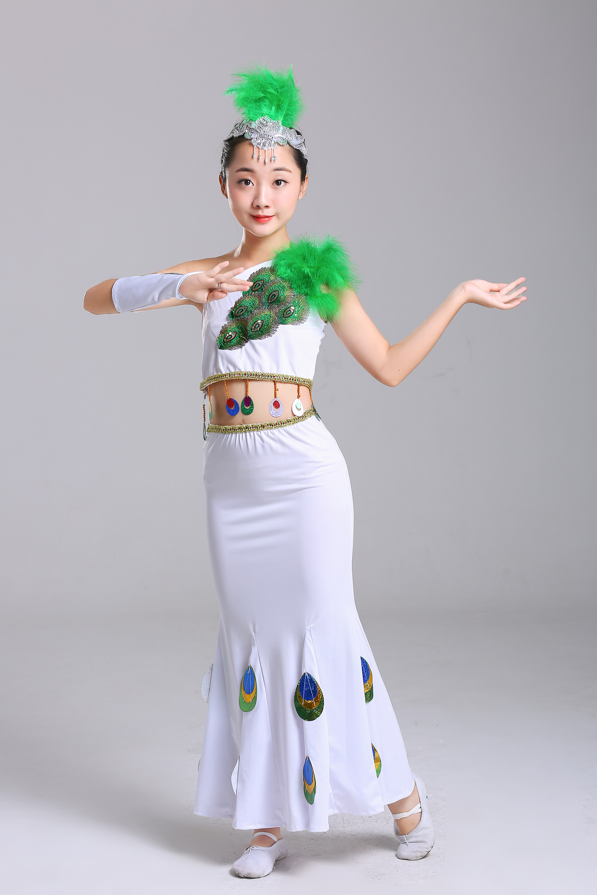 Trẻ em mới Trang phục múa trẻ em Trang phục múa con công Trang phục cô gái cucurbit lụa Slim túi đeo hông váy đuôi cá thời trang bé gái
