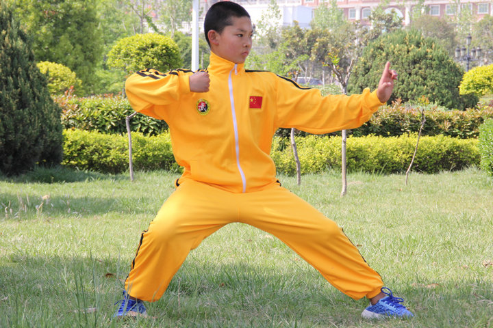 Đồng phục cổ điển truyền thống trường học trẻ em tùy chỉnh võ thuật đồng phục đào tạo đồng phục nam và nữ tay dài mô hình đồng phục mùa thu và mùa đông phù hợp với thời trang trẻ em